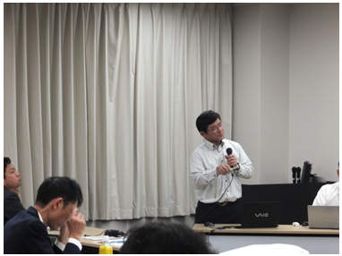 川満教授による講演の様子