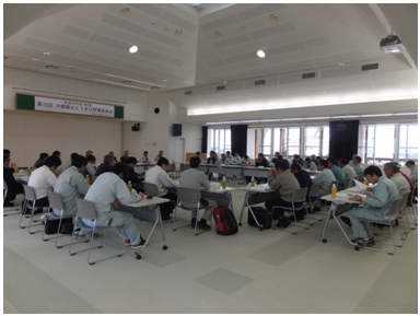 成績検討会の様子