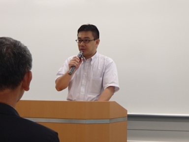 真弓正展鹿児島事務所長によるあいさつ