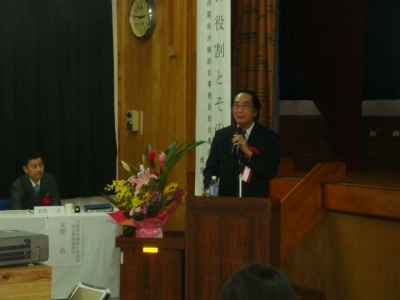 仲間勇栄氏による講演