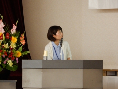 嘉数氏による記念講演の様子