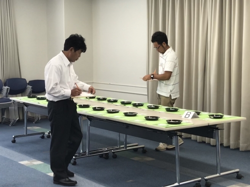 農産物検査員技能確認会の様子
