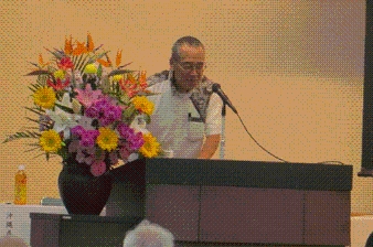 新里氏による記念講演の様子