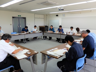 会議での意見交換