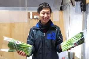 こまつな農家の今津さん