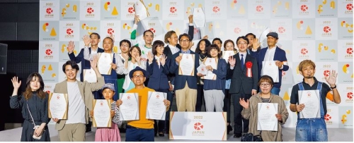 写真3 各賞受賞者の様子 (「Japan Cheese Awards 2022」提供)
